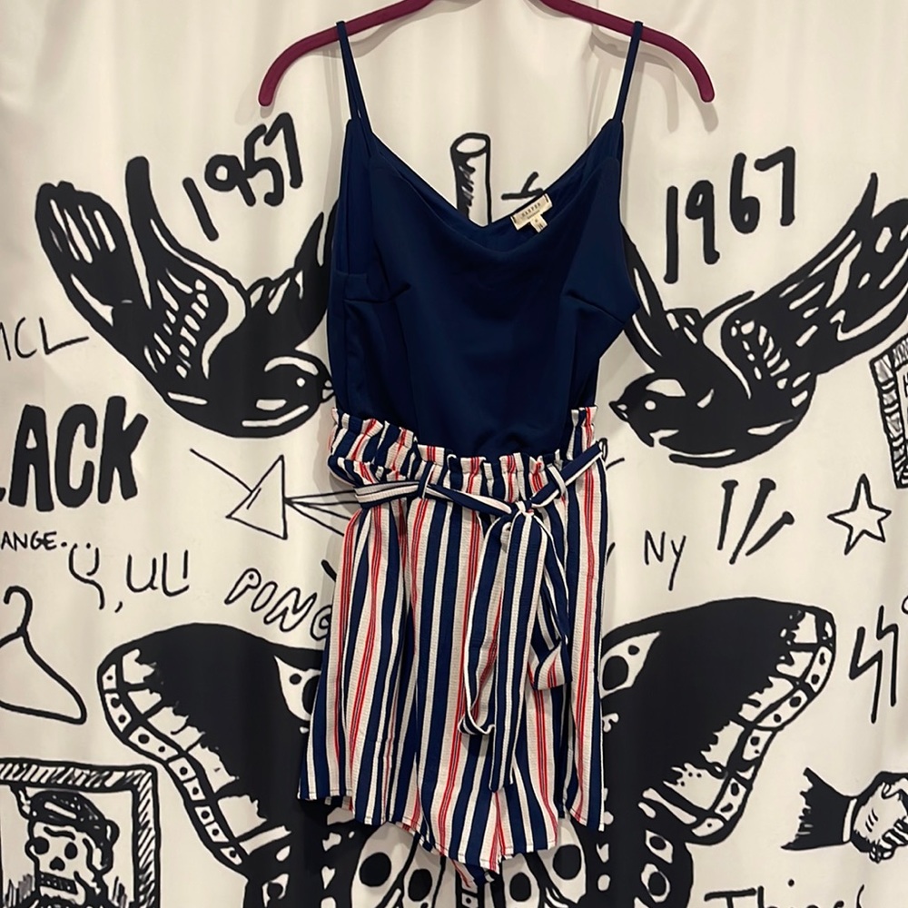 NWT💙red white and blue romper